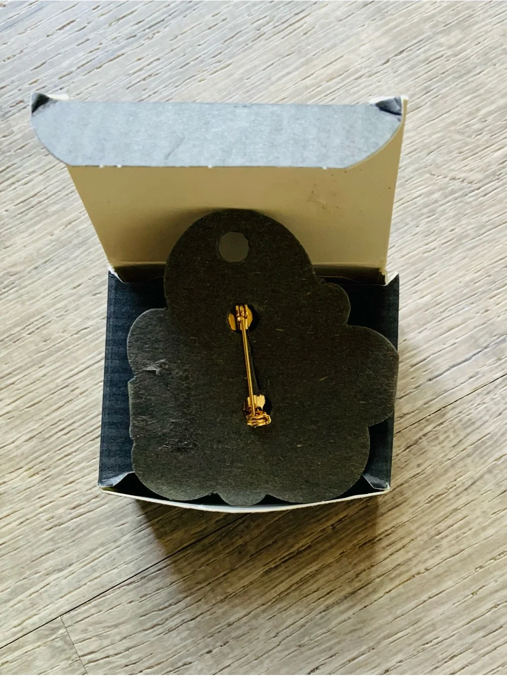 Vintage Avon Gold-tone Angel Pin w/ Blue Accents & Box